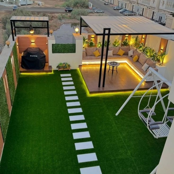 حدائق مختلفة وعصرية Image